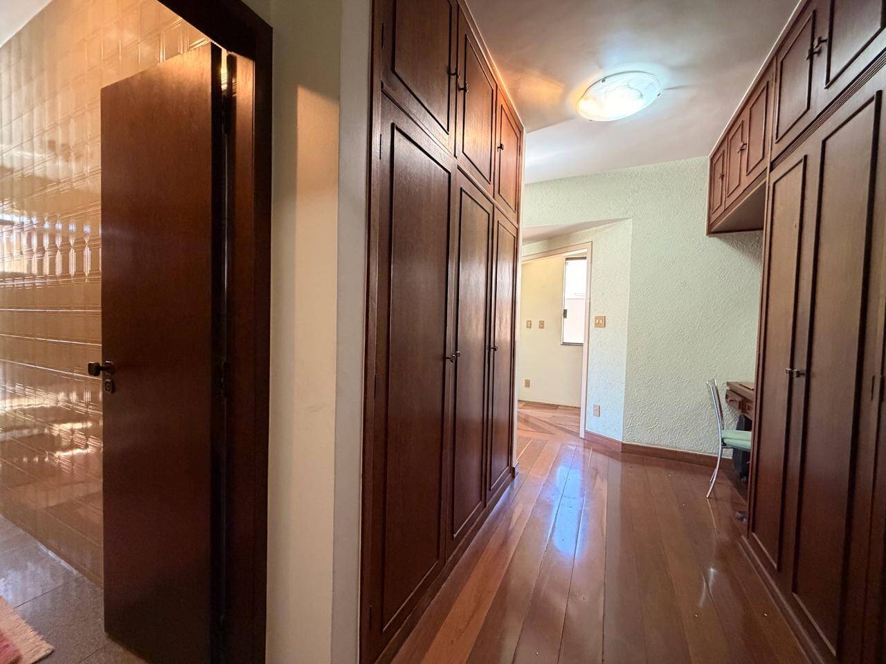 Casa, 6 quartos, 372 m² - Foto 19