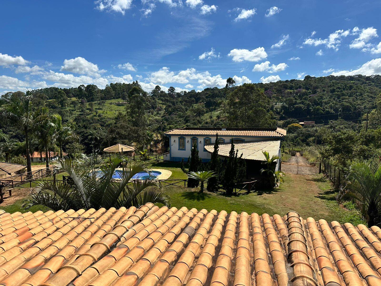 Sítio, 5 quartos, 3160 m² - Foto 9