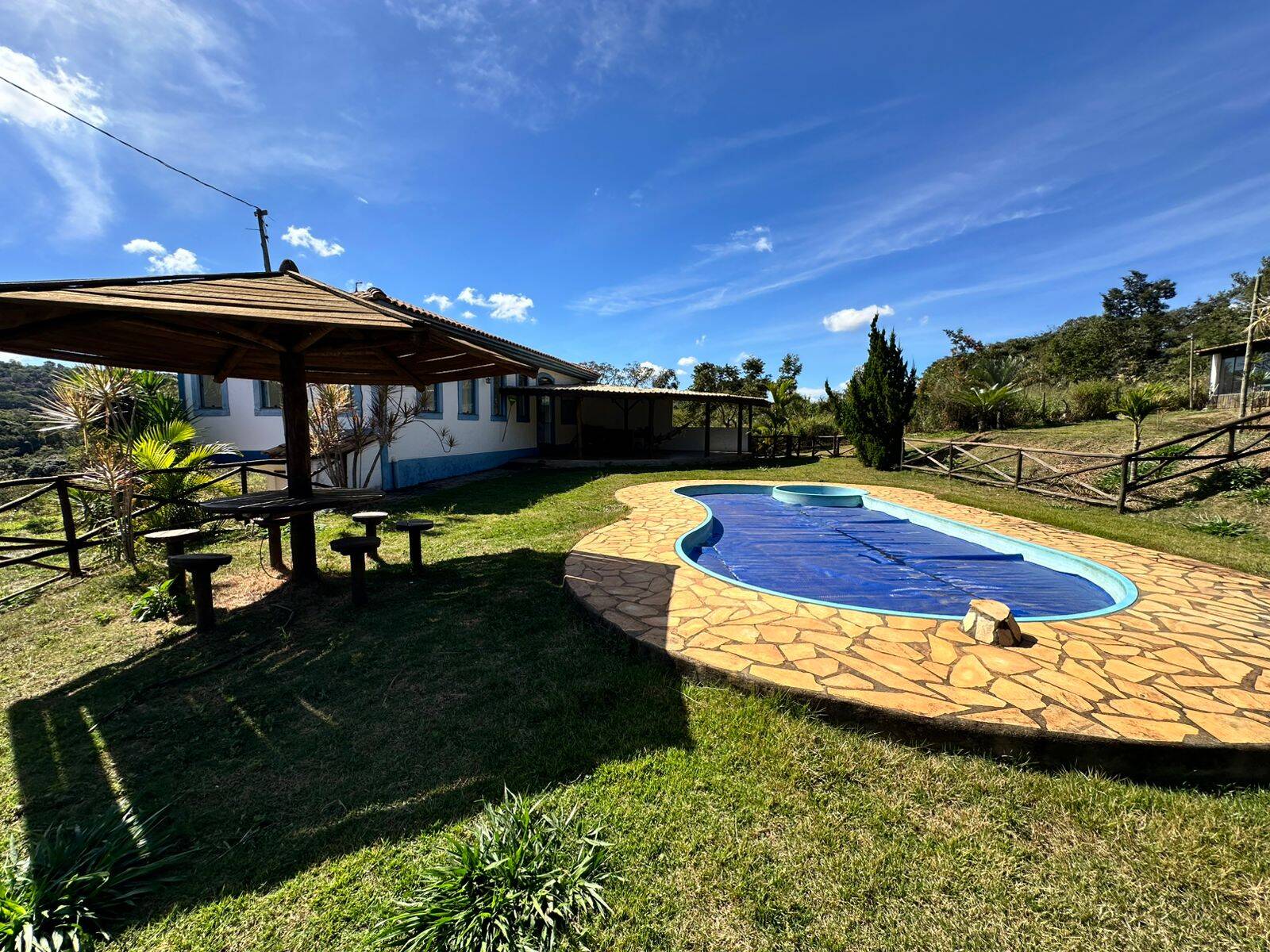 Sítio, 5 quartos, 3160 m² - Foto 24