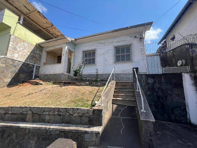 #2970 - Casa para Venda em Belo Horizonte - MG