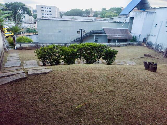 #3015 - Casa para Locação em Belo Horizonte - MG