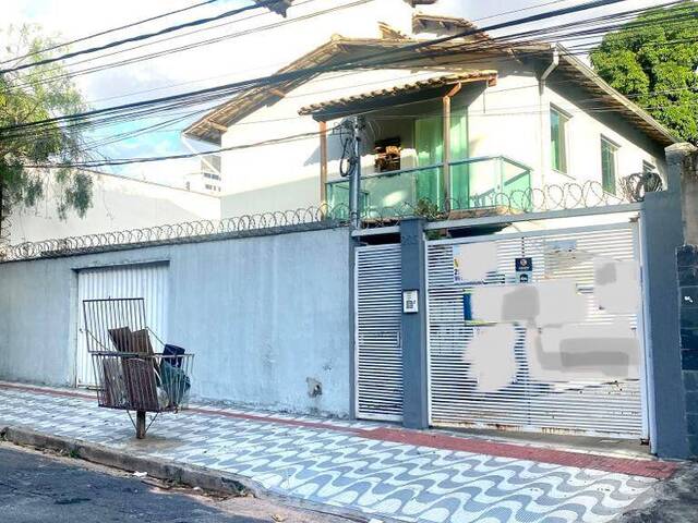 Casa para Locação em Belo Horizonte - 2