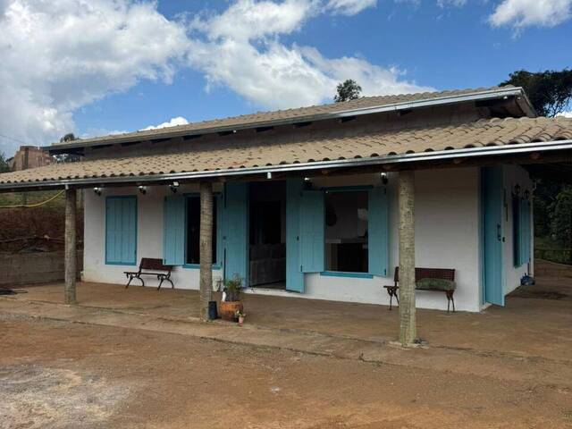 #3020 - Chácara para Venda em Itatiaiuçu - MG