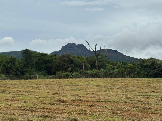 Área para Venda em Mateus Leme - 2