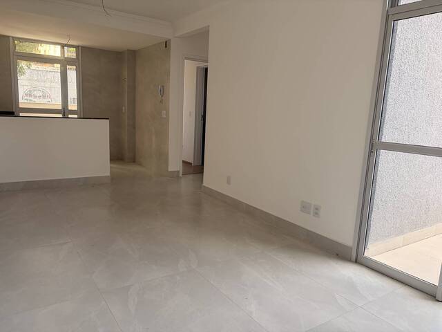 Venda em Santa Rosa - Belo Horizonte