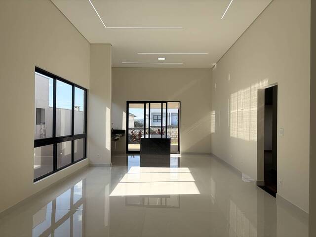 #3045 - Casa para Venda em Vespasiano - MG