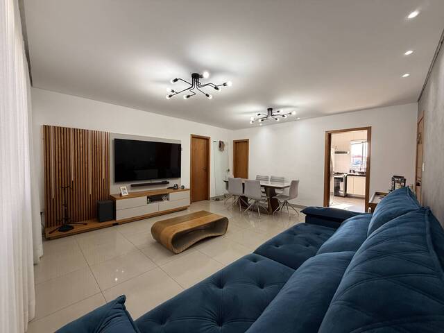 Apartamento para Venda em Belo Horizonte - 2
