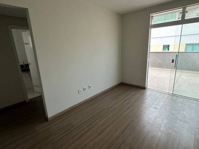 #3138 - Cobertura para Venda em Contagem - MG