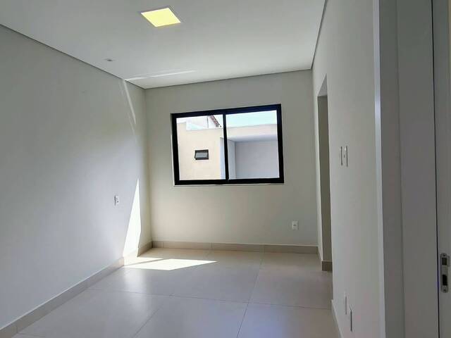 Casa para Venda em Belo Horizonte - 5